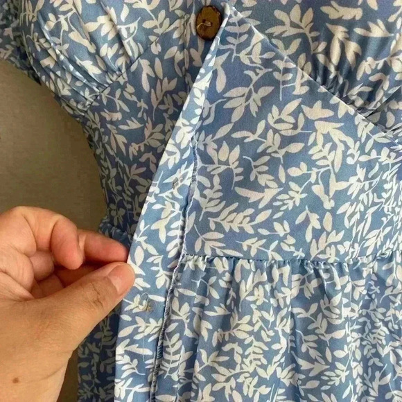 🆕Trendy Summer Blue Leaf Botton Trail A-Line Dress S🆕 - Picture 7 of 11